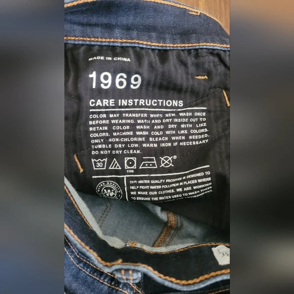 Vtg GAP 1969 legging jean zipper detailed denim Women's size 6R. Blue jean. - Picture 9 of 10